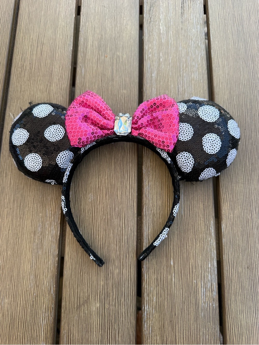 Disney Parks Minnie Mouse Polka Dot Sequin Ear Headband